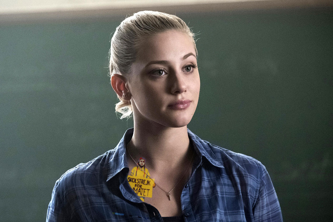 Lili-Reinhart war for climate lets strike now and show support for Greta 